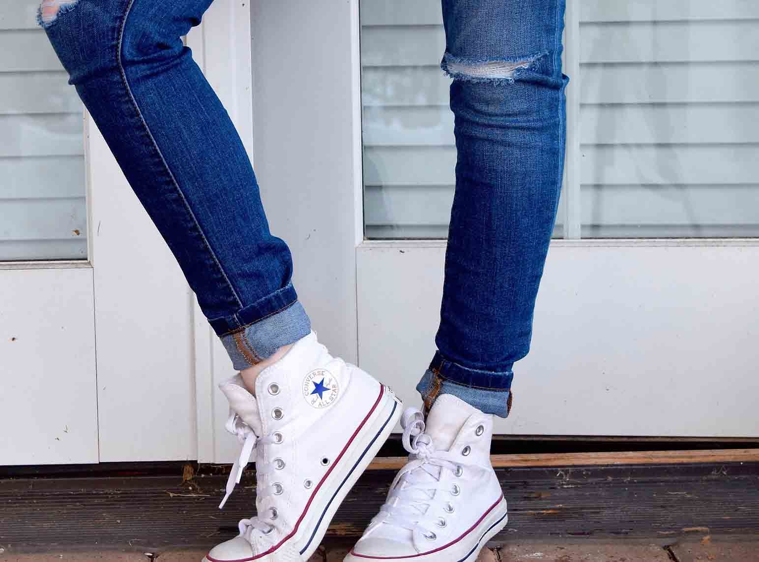 converse with skinny jeans