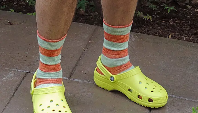 Is It Ok To Wear Socks With Crocs
